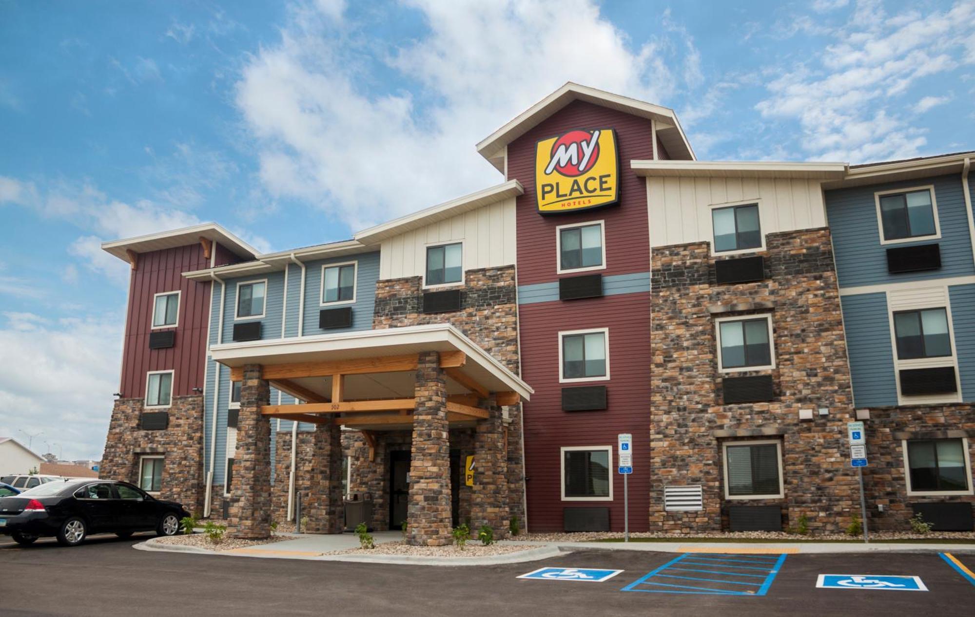 My Place Hotel-Jamestown, Nd Exteriör bild